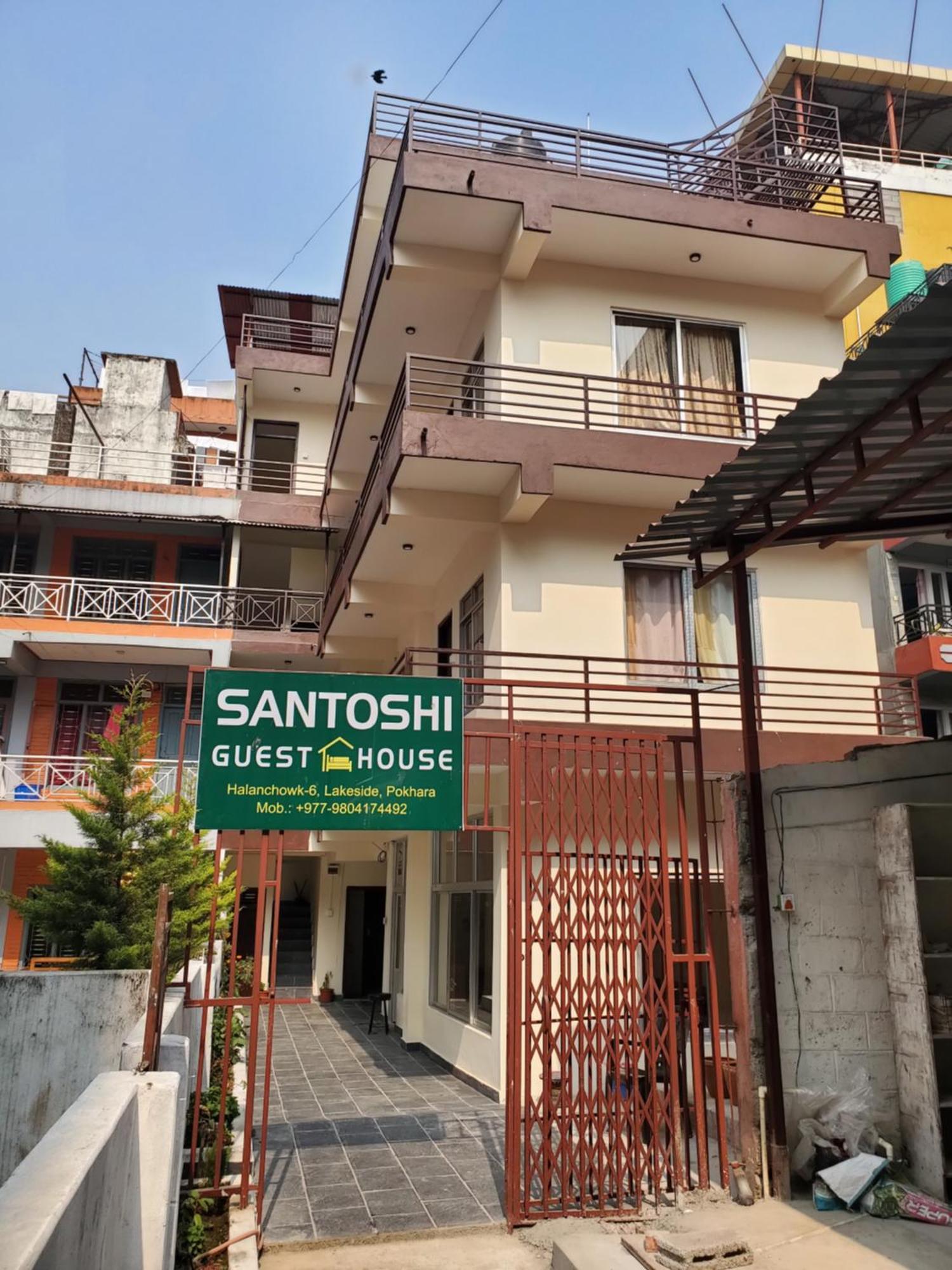 Santoshi Guest House, Pokhara Exteriör bild